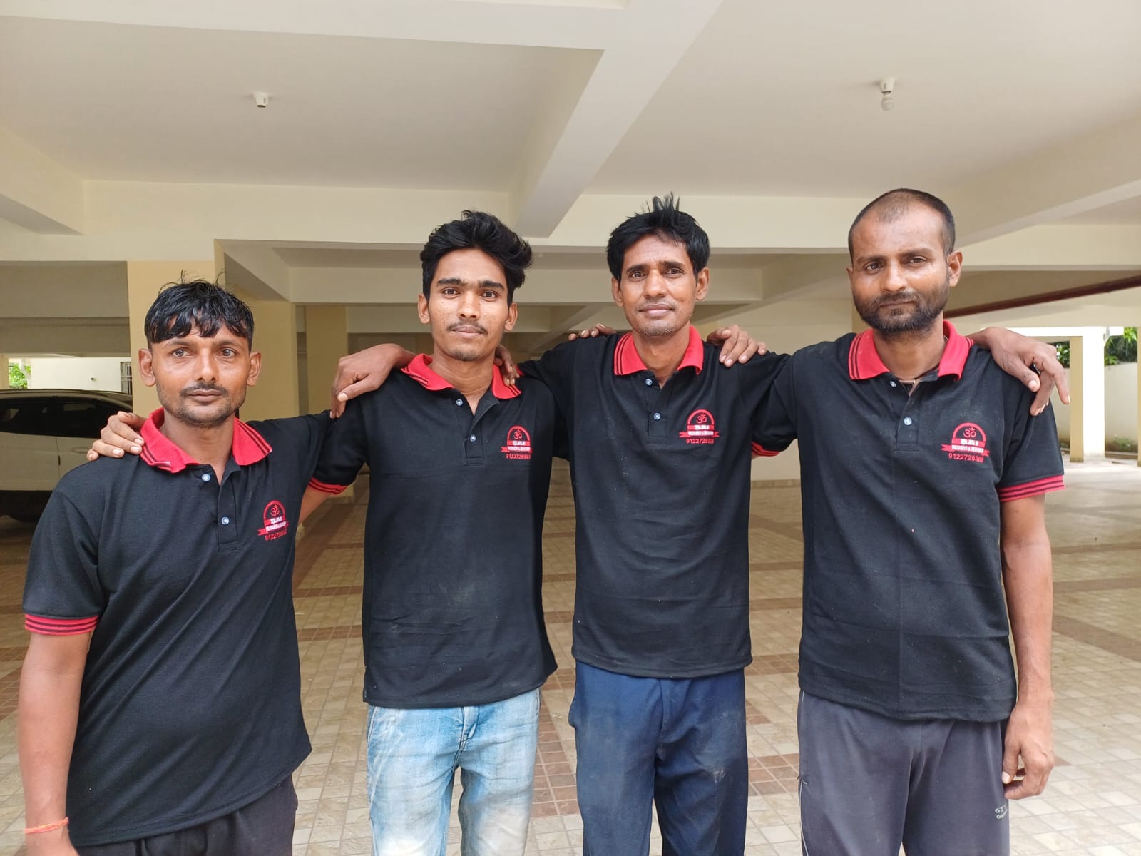 Professional packing team of the best packers and movers in Patna carefully handling household items